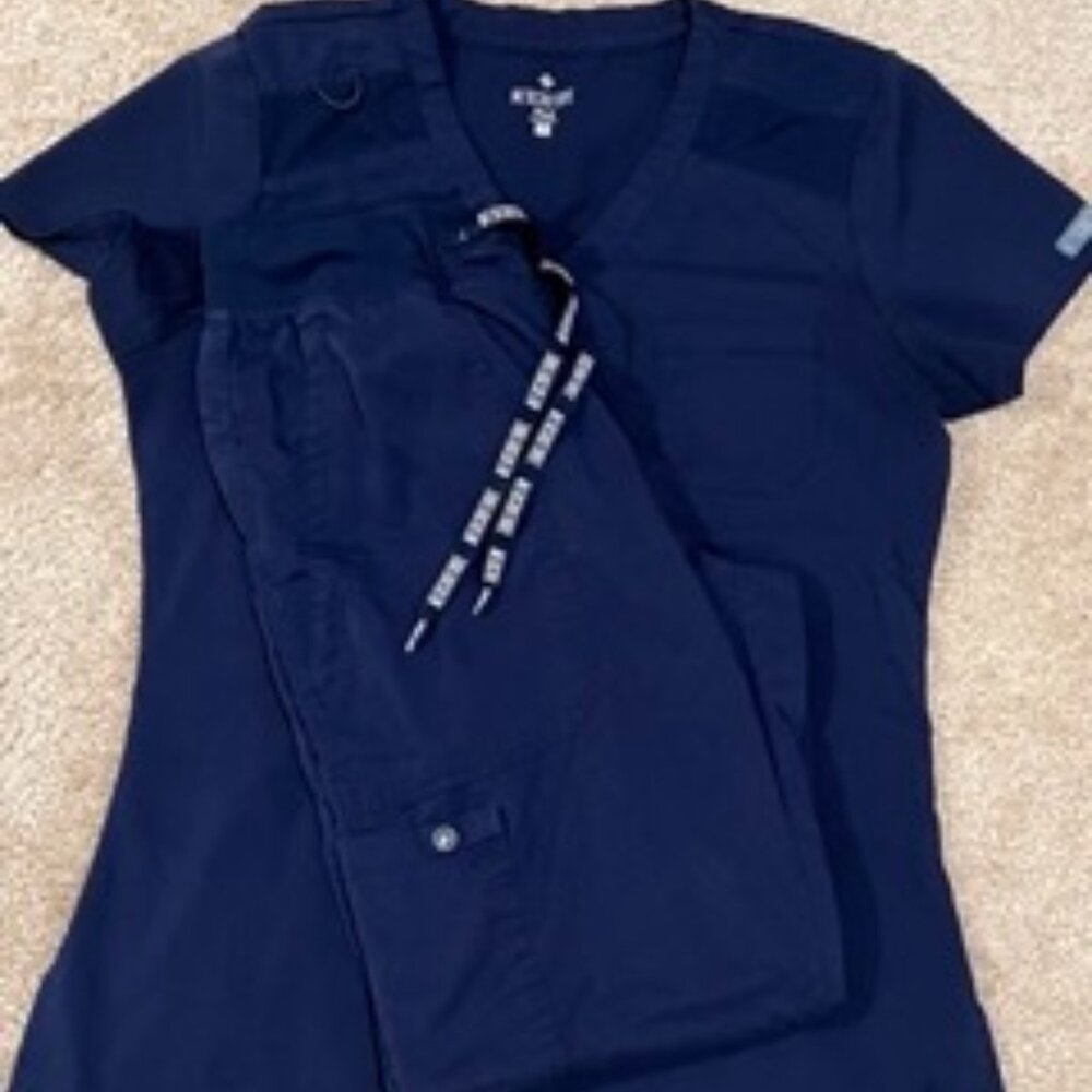 Med Couture Navy scrub set